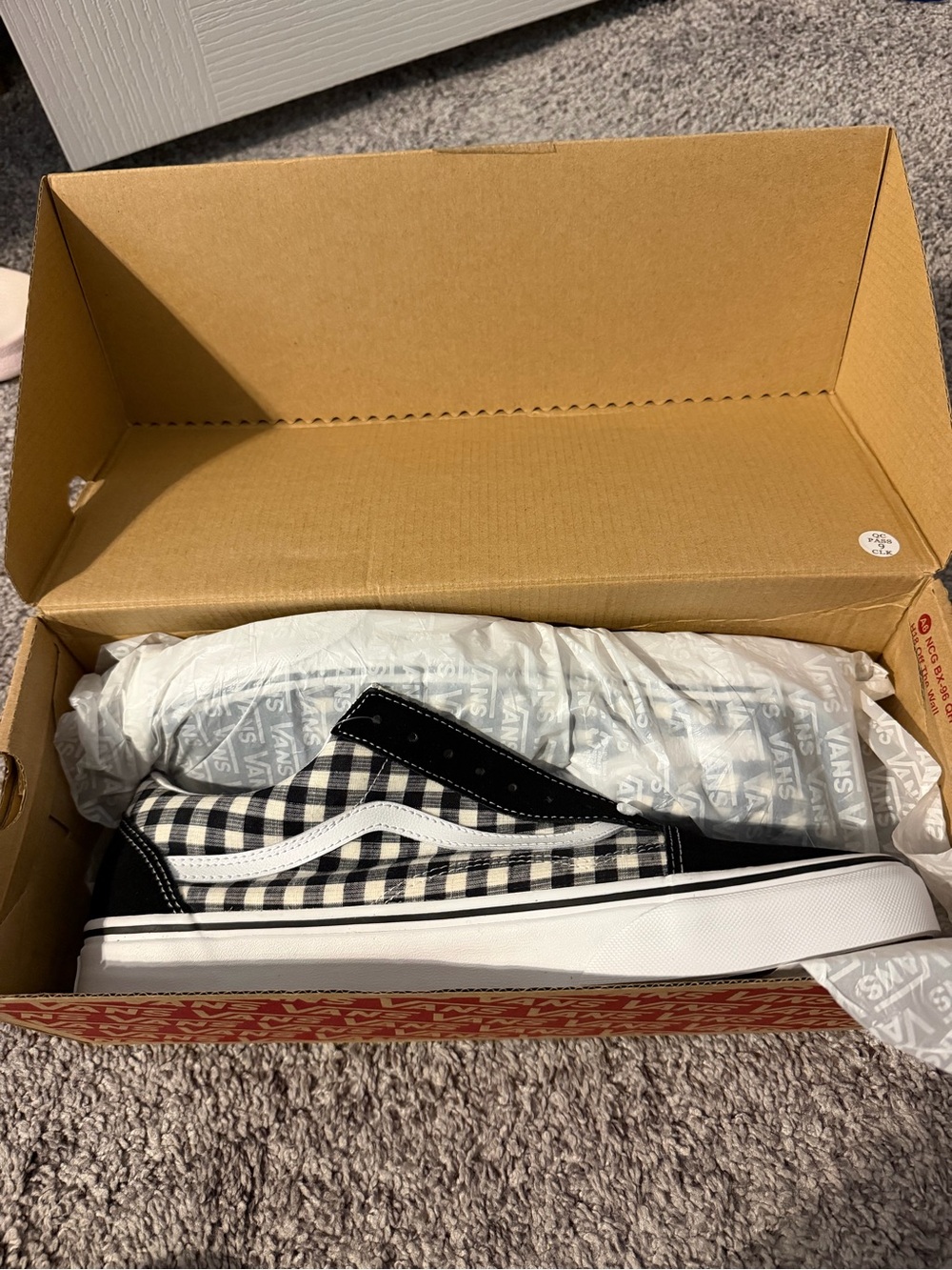Vans Men’s Size 13 Checkerboard Old Skool Sneakers - Black and White